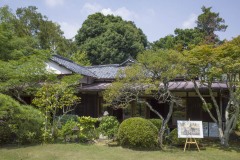 旧武者小路実篤邸跡 母屋の全景