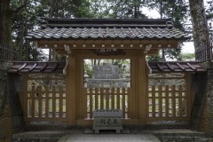 信長公本廟