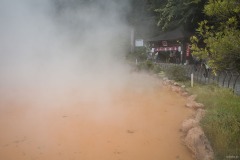 血の池地獄 赤い熱泉