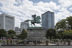 楠木正成銅像