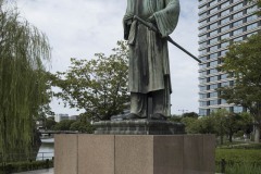 和気清麻呂銅像
