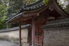 西総門