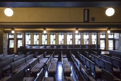 自由学園明日館 講堂を横から