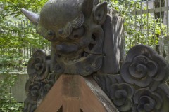 旧本坊表門 鬼瓦