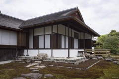 書院 沓脱石と月見台