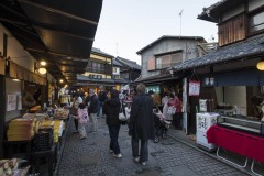 菓子屋横丁