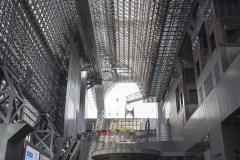 JR 京都駅 大屋根のコンコース