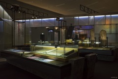 総合展示 古代の遺物のケース