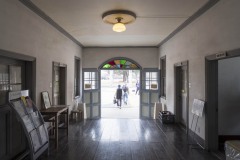 旧水海道小学校本館 玄関ホール