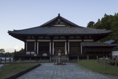 東大寺 法華堂（三月堂）