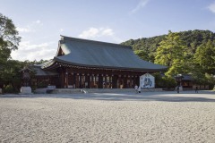 橿原神宮 外拝殿