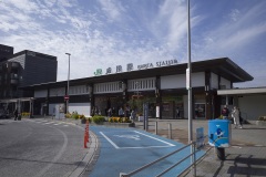 JR 成田駅