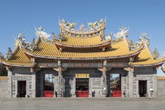 前殿