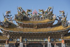 天門 屋根