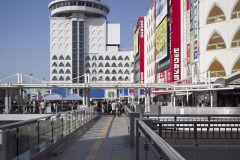 柏駅東口のダブルデッキ