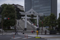 日枝神社 山王鳥居と交差点