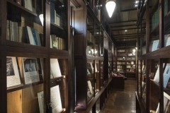 書斎の書棚